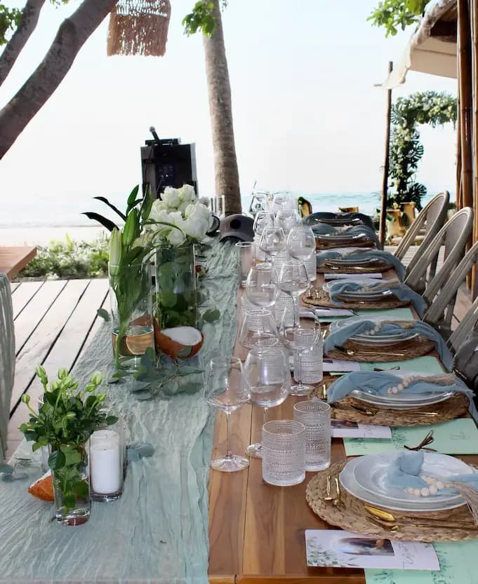 Book Tables